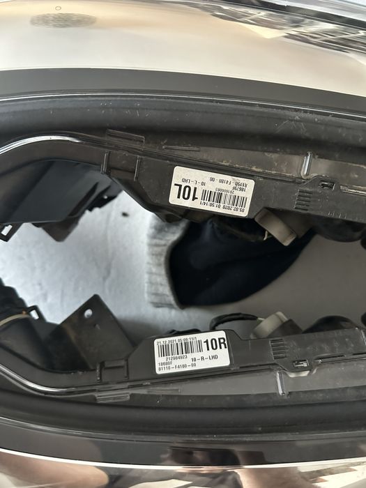 Faruri stânga dreapta fuul led toyota chr.81110-f4280-00.