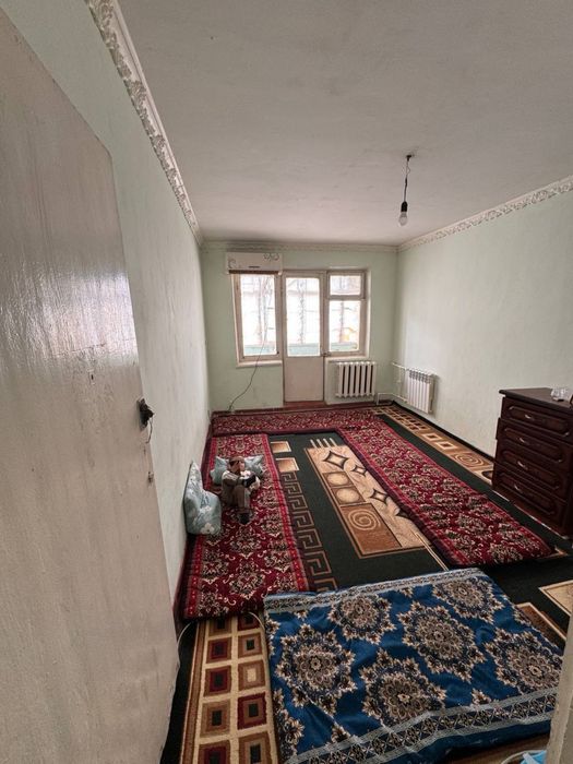 Продаётся 2х ком 4 этаж в районе микрорайоне