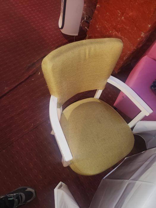 Vand scaune și mese terasa