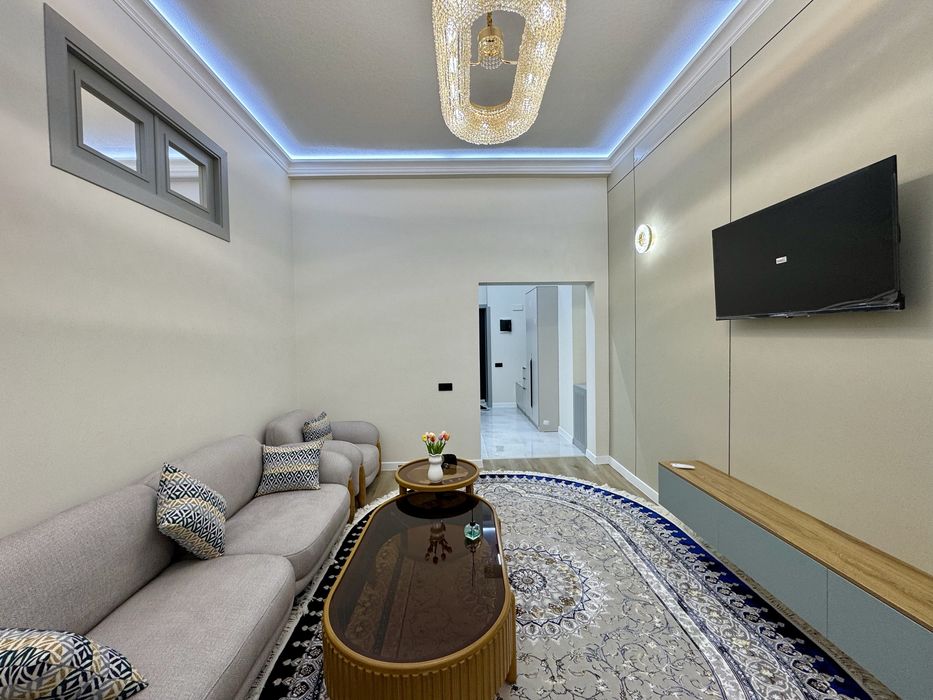 3х студийная квартира, на 8 этаже. Гагарина