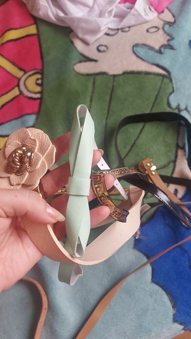 Продам ремни женские