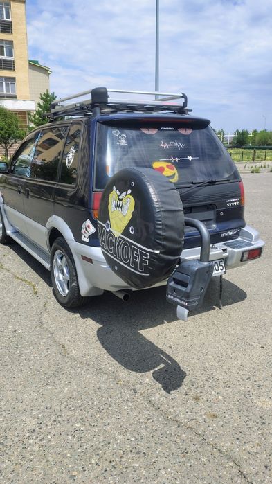Продам машину  Митсубиси рвр