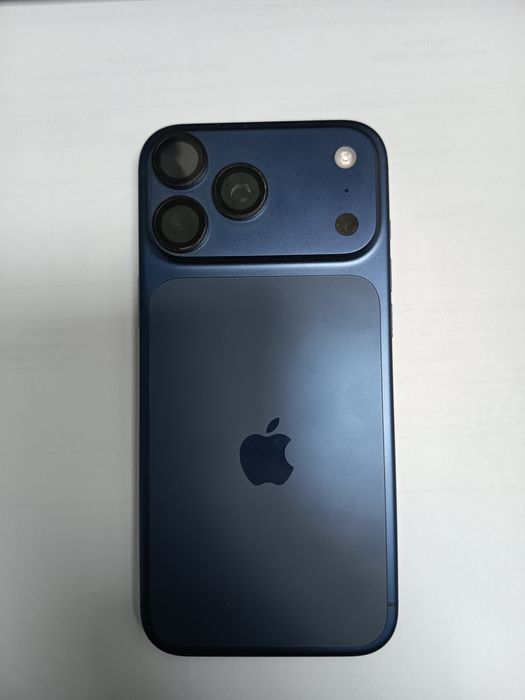 iPhone 17 Pro Max 5 G /256 GB