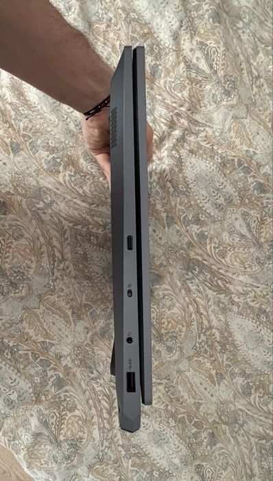 Laptop Gaming Lenovo LOQ , i7-13700HX, RTX™ 5050 8GB GDDR7 , 32GB Ram