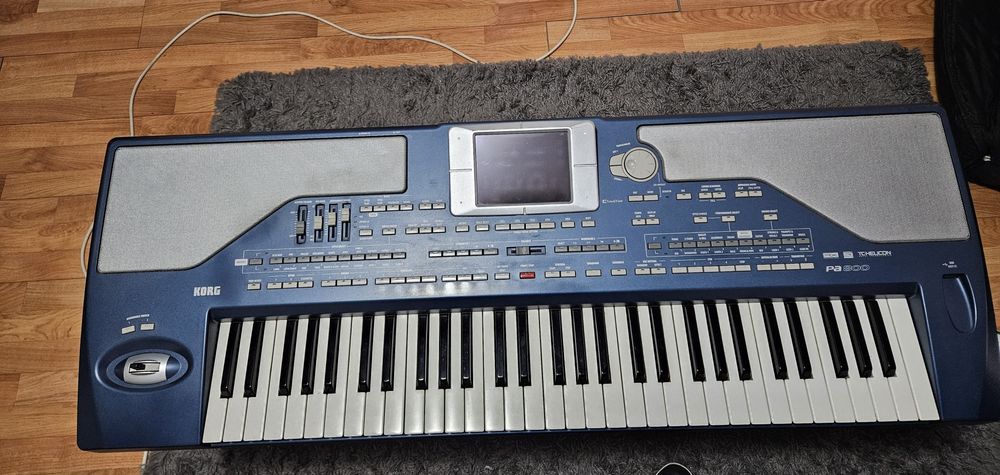 Vând Orgă Korg Pa 800 stare foarte bună, preț 3300 lei negociabil