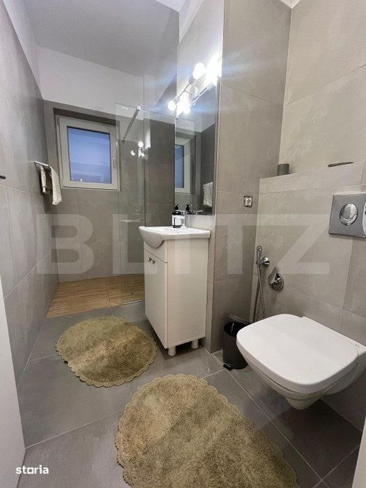 Apartament cu 2 camere, 57 mp, loc de parcare, zona centrala