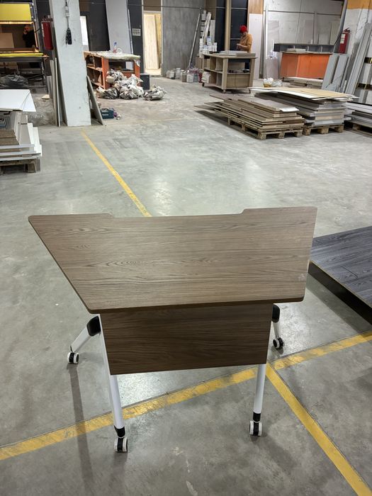 Школьная парта, парта