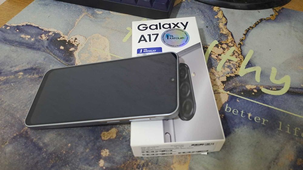 самсунг а17 4g б/у 2 мес