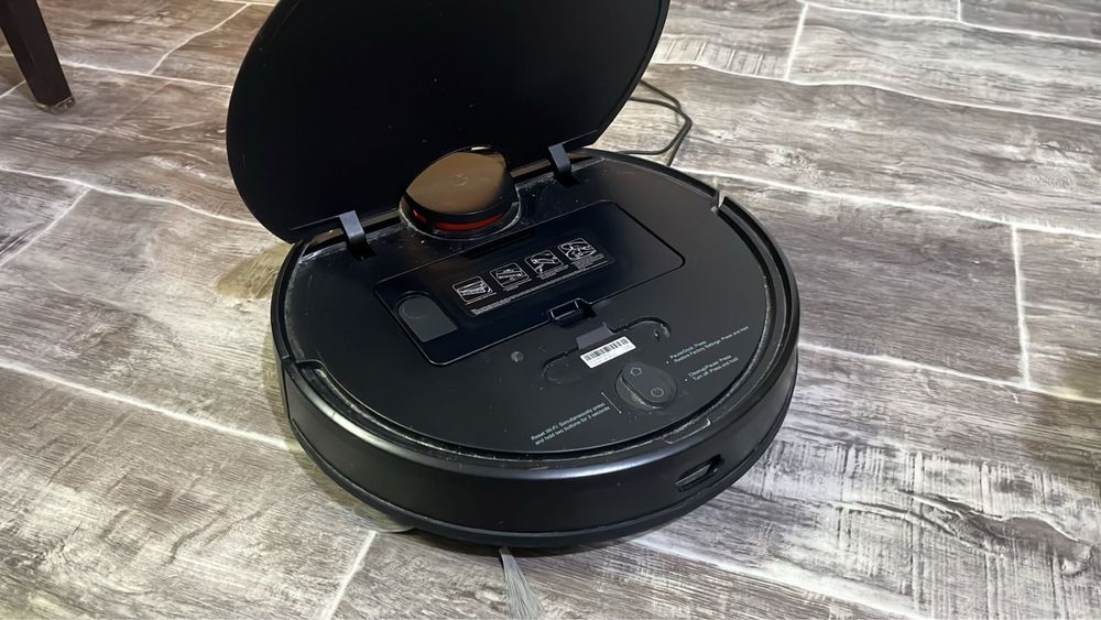 Робот пылесос Mi robot vacuum M pop
