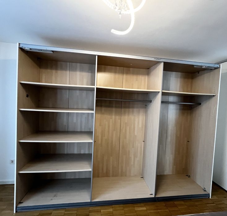 Dressing/Dulap 293/219/66 cm 3 usi culisante alb/crem  lucios/oglinda