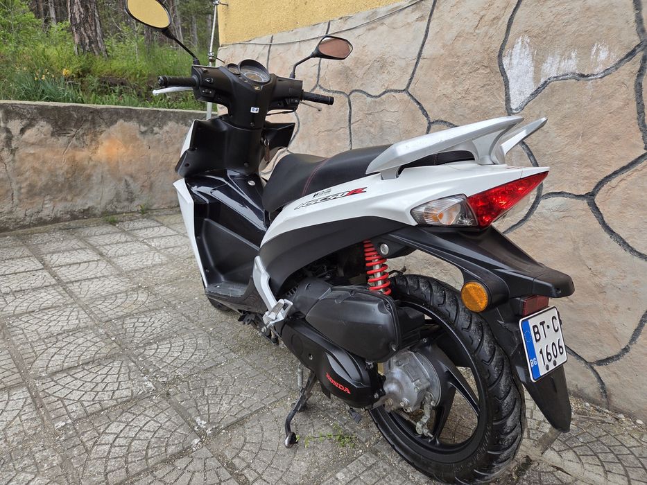 Honda Nsp50R Регистриран