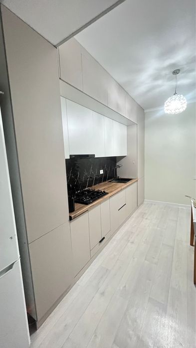 Срочно сатамын 1 ком квартира