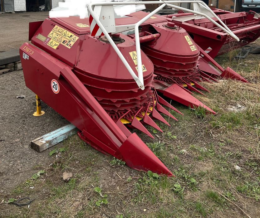 Прицепной Кукурузно уборочный