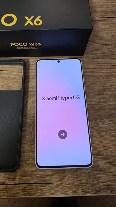 Смартфон Poco X6 5g, бял, 256GB, 8GB ram + калъф