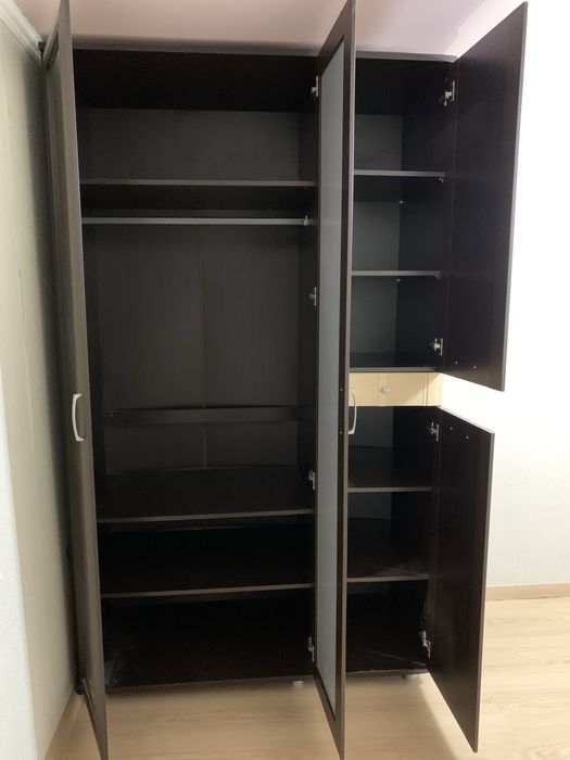 Продам шкаф и комод