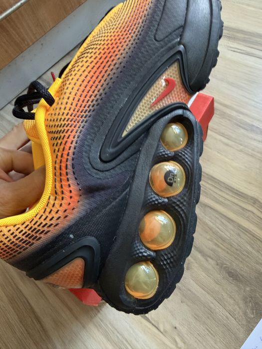 Оригинални нови цветни маратонки Nike Air Max Dn ! 44,5 н