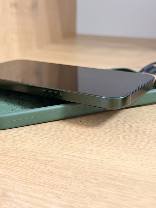 Iphone 13 б/у с коробкой