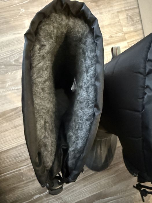 Vand Olang copii marimea 37/38 foarte putin folositi