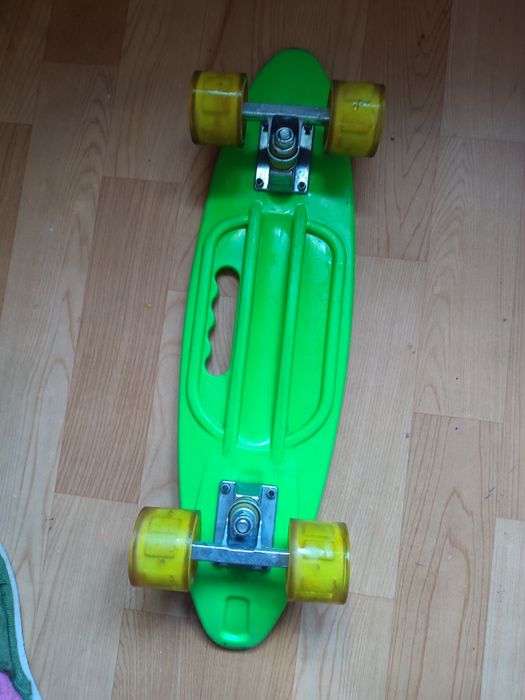 Продается скейтборд