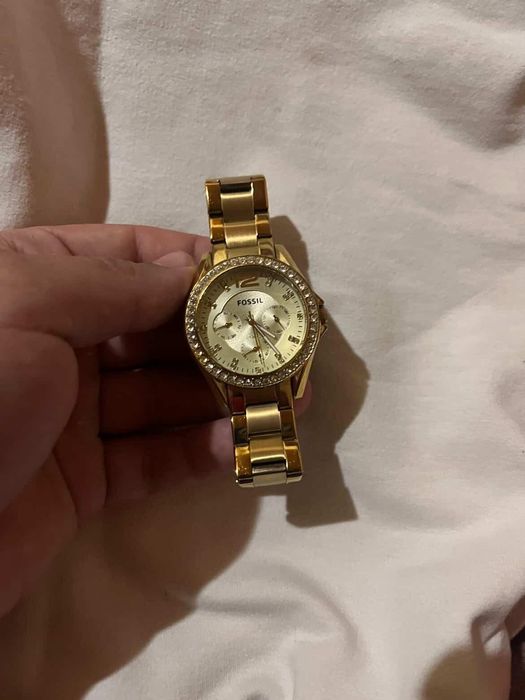Ceas damă Fossil ES3265 original – auriu, stare bună. 700 lei negociabil!