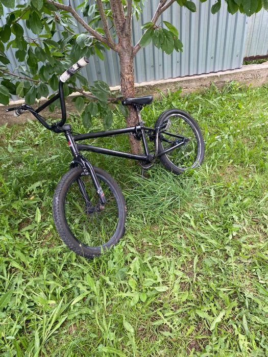 Продам велик BMX HARO