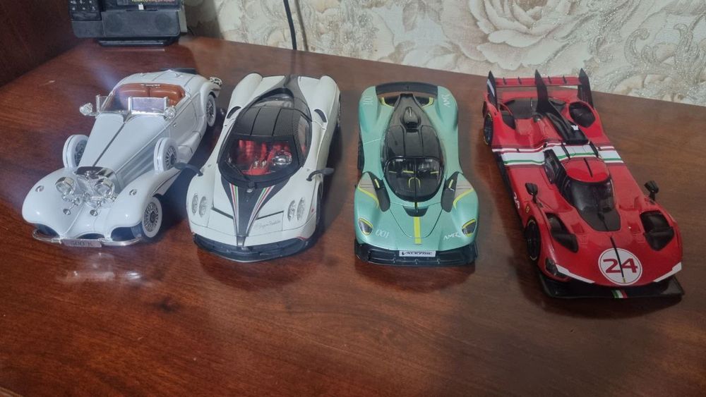 Продам оптом. Модели 1:18 масштаб.