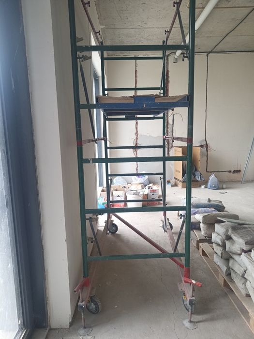 Леса передвижная