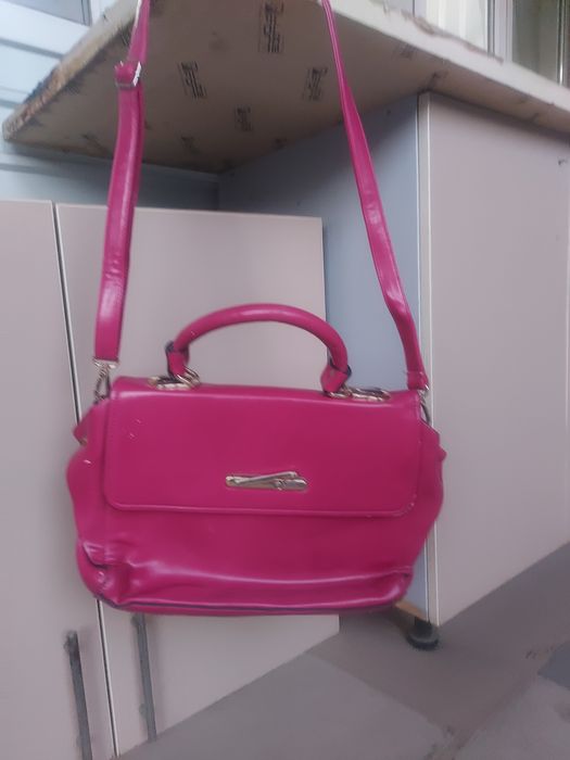 Продам сумки разные по 1000