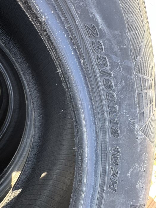 Продается шины в хорошем состоянии.