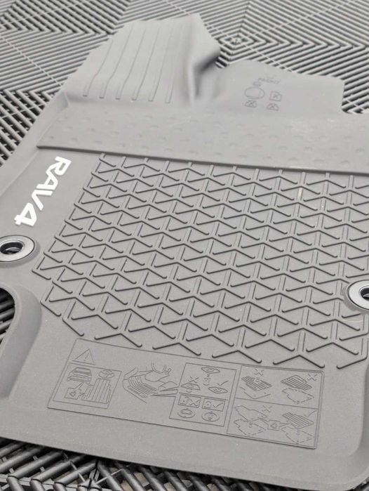 Covorase cauciuc OE TOYOTA RAV4  V