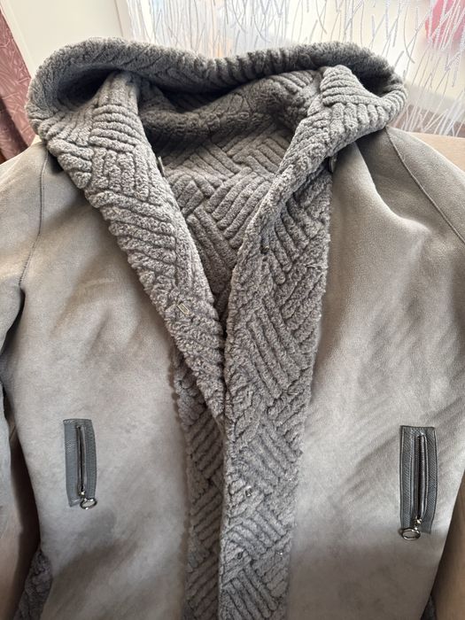 Пролам двухсторонюю дубленку