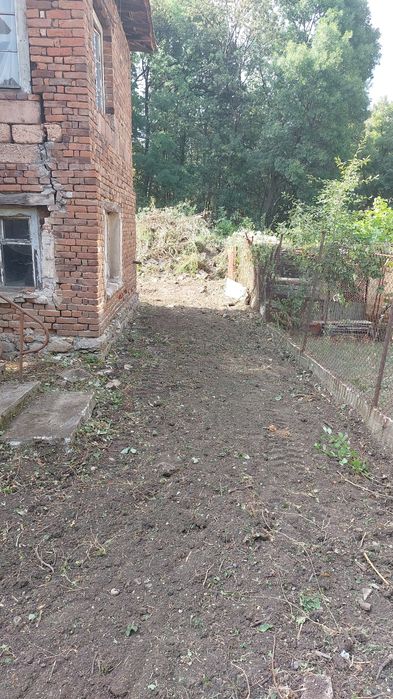 Парцел с гледка към гората - кв. Драгановец