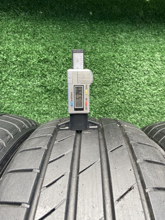Set 4 anvelope vara Kumho Ecsta Ps71 205 60 R 16 92 V Dot 3620 Profil : 2 Bucati 5,34 , 2 bucati 4,6mm