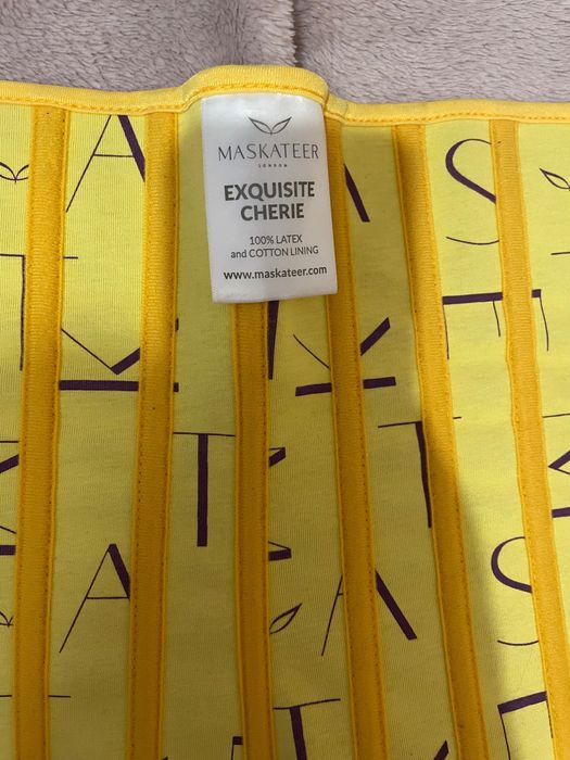 Корсет на Maskateer