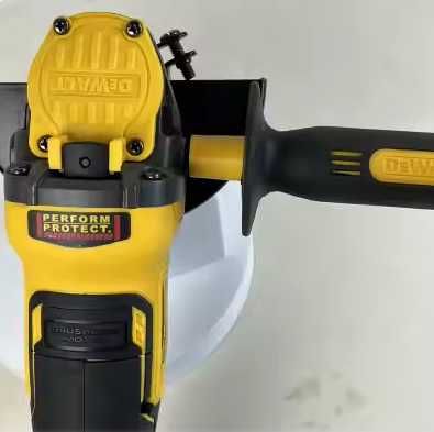 Vand flex DeWalt DCG 416