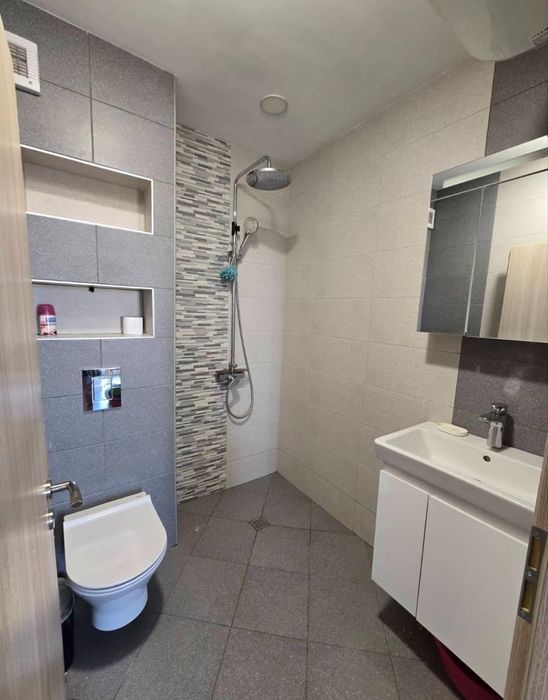 Дава се под наем Двустаен апартамент в София, Студентски град - 90 кв.м за 850 € - Снимка #8