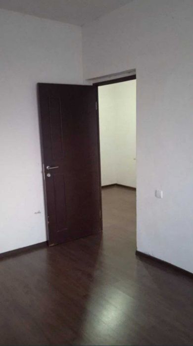 3 xonali, o'zim yashab turgan uy