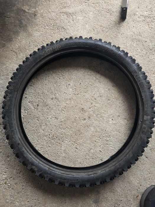 X-Grip Jack the Griper 140/80/18 and X-Grip Super enduro 80/100/21