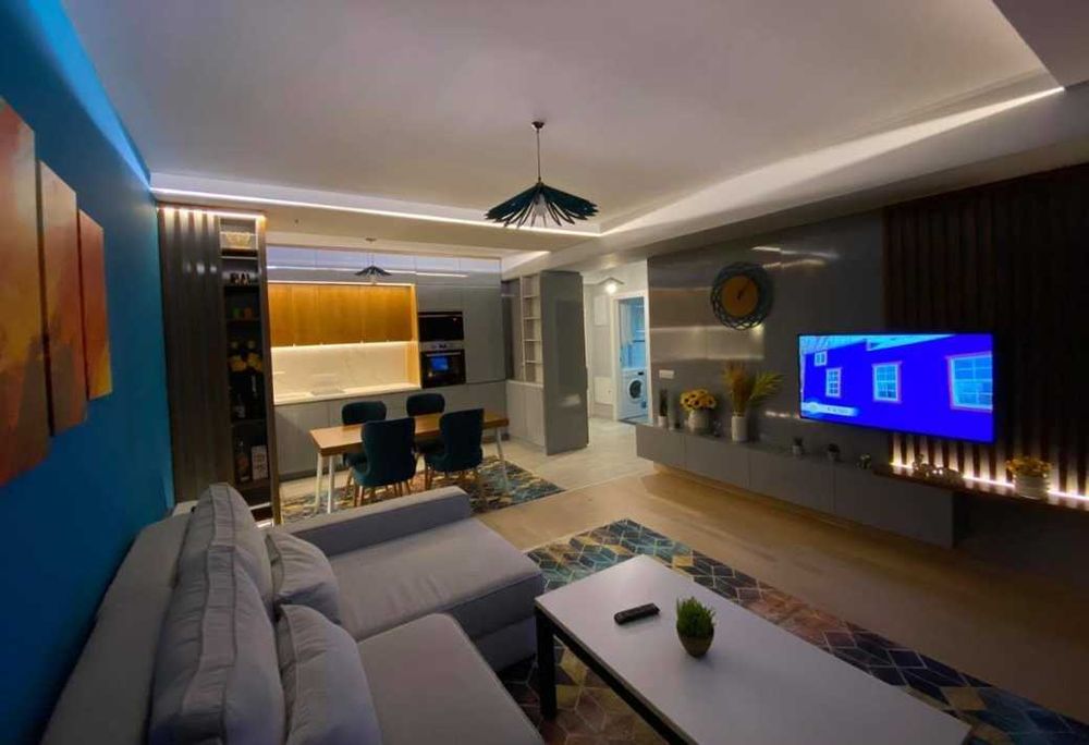 Дава се под наем Двустаен апартамент в Пловдив, Каменица 1 - 66 кв.м за 321.3 € - Снимка #2