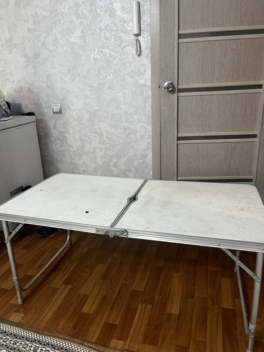 продается раскладной стол
