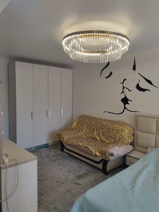 Продаётся 1 - комнатная.