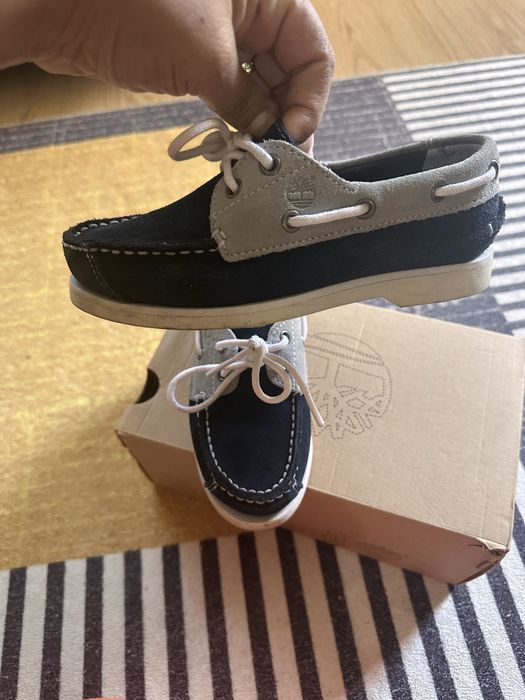 Мокасини Timberland 31номер обувани 2пъти само за повод!