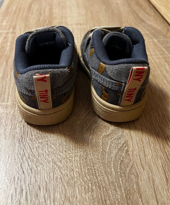Adidas Bebe Puma nr 19