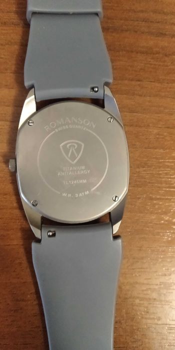 Часы наручные "Romanson"
