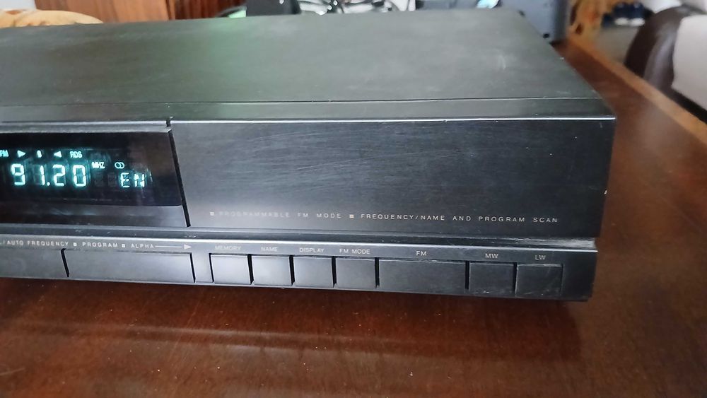 Стерео FM AM Tuner HITACHI FT 2000RDS