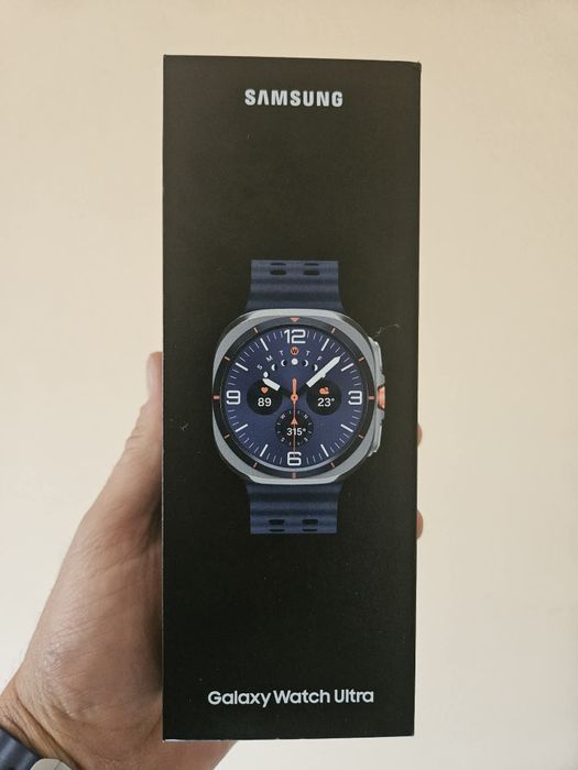 Смарт часовник Samsung galaxy