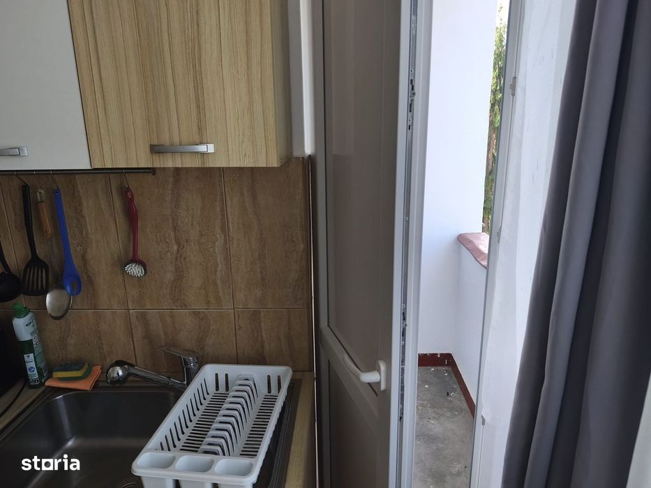 Apartament cu 2 camere in cartierul Cornisa!