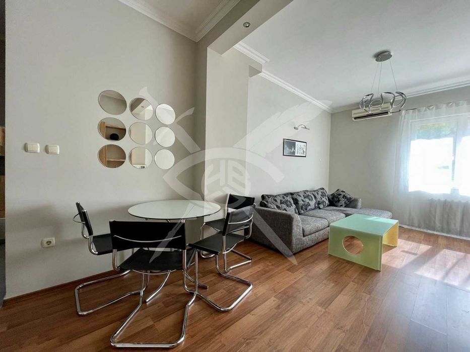 Дава се под наем Тристаен апартамент в София, Център - 75 кв.м за 790 € - Снимка #4