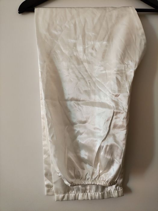 Нова супер лукс сатенирана пижама цвят шампанско