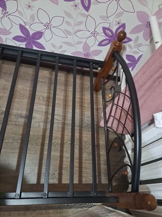 Продаётся кровать кованая 90×200